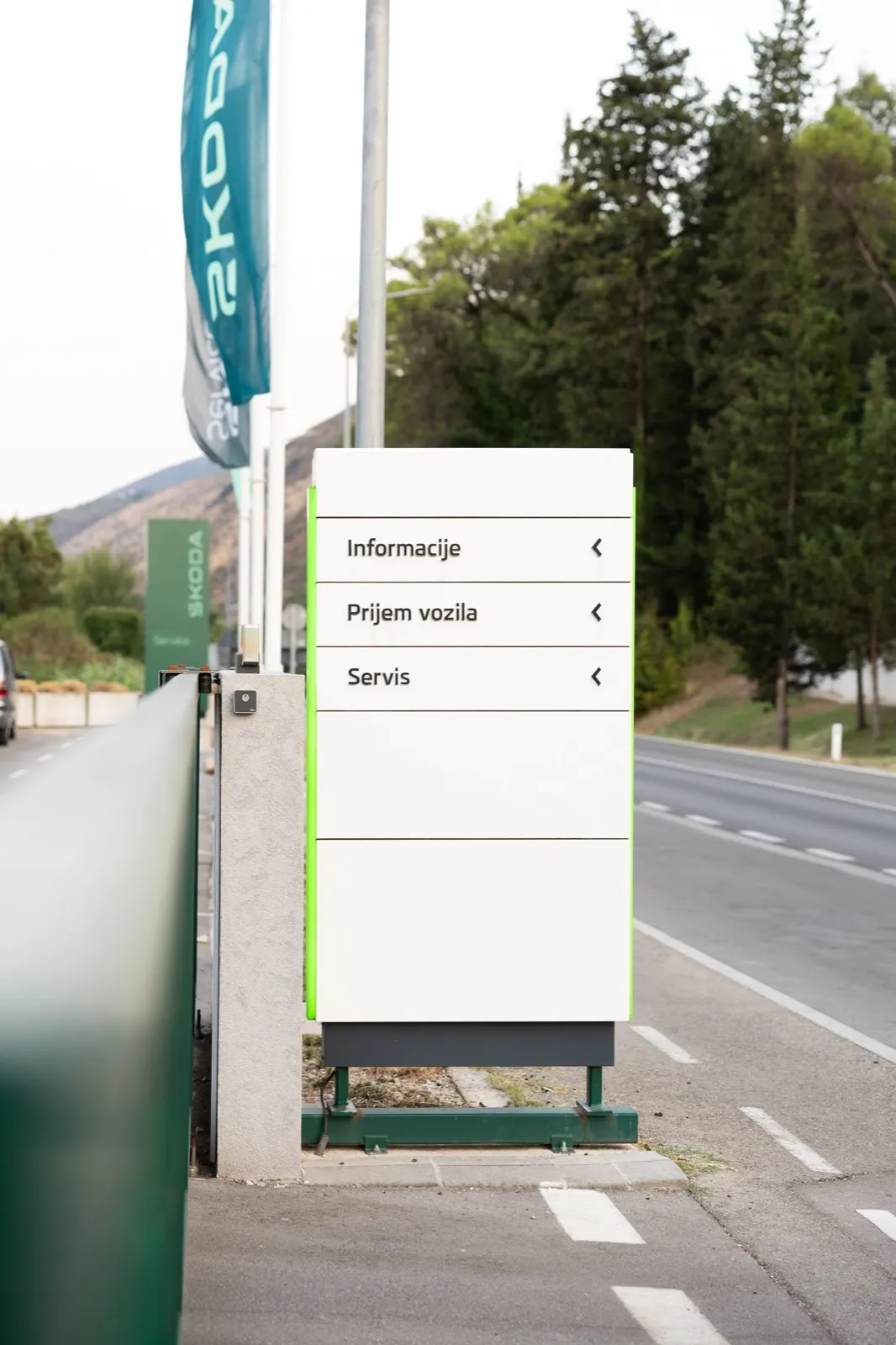 Putokaz za informacije, prijem vozila i servis
